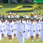 Sangat Istimewa Bupati Sijunjung Ditunjuk Menjadi Komandan Upacara Dihadapan Presiden RI Prabowo Subianto Pada Upacara Wisuda IPDN 2025