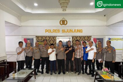 kapolres Sijunjung AKBP Willian Harbensyah, SIK, MH Bersama Jajaran dan Ketua KNPI Sijunjung Serta Ketua GP Ansor Sijunjung