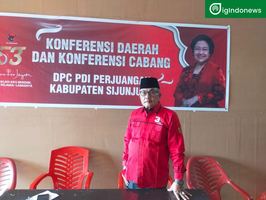 Darmon Dahlan saat hadiri Konfrensi Cabang DPC PDI Perjuangan Kabupaten Sijunjung