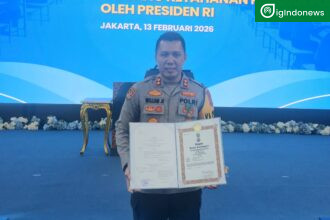 Kapolres Sijunjung AKBP Willian Harbensyah, SIK, MH Terima penghargaaan dari Presiden RI Prabowo Subianto