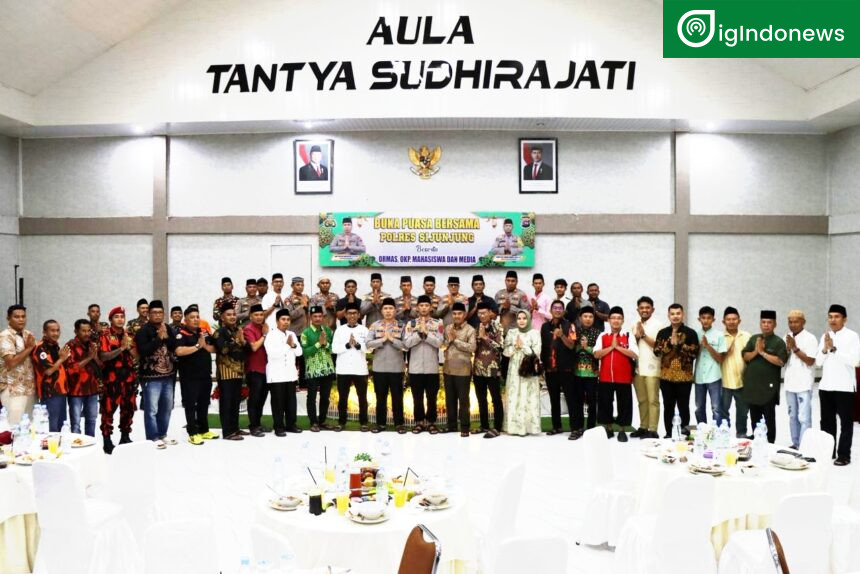 Ormas, OKP, Mahasiswa dan Insan Pers Berbuka Bersama Polres Sijunjung